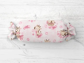 Biante Detský vankúš valec bonbon Sandra SA-438 Ružové žirafy na bielom 15x80 cm
