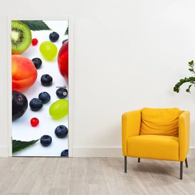Fototapeta na dvere - Ovocie s kvapkami vody (95x205cm)