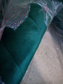 AKCIA Tmavozelená zamatová jedálenská stolička LIBRA s čiernymi nohami II. akosť