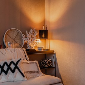 Moderná stolná lampa čierna so zlatým vnútrom - Lofty