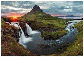 Obraz - Kirkjufell pri západe slnka (90x60 cm)
