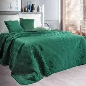 Dekorstudio Zamatový prehoz na posteľ SOFIA v tmavozelenej farbe Rozmer prehozu (šírka x dĺžka): 170x210cm