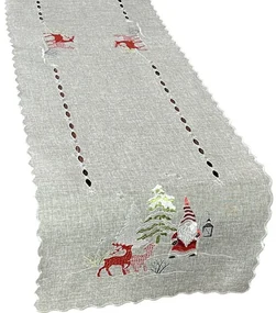 Sivá vianočná štóla s výšivkou škriatka a sobov Šírka: 40 cm | Dĺžka: 220 cm