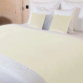 Biante Zamatový prehoz/behúň na posteľ Velvet Prémium SVP-003 Smotanový 50x240 cm