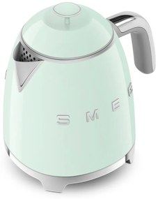 Svetlozelená rýchlovarná kanvica z nehrdzavejúcej ocele 800 ml Retro Style – SMEG