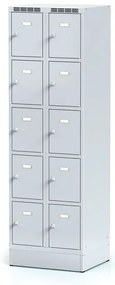 Alfa 3 Šatníková skrinka S6 na sokli s úložnými boxami, 10 boxov, 1920 x 600 x 500 mm, otočný zámok, sivé dvere