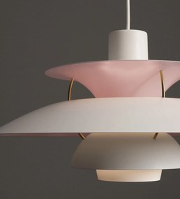 Louis Poulsen Závesná lampa PH 5 White/Pale rose – výročná edícia