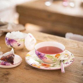 Porcelánová šálka na čaj s motívom kvetín Villeroy &amp; Boch Mariefleur Tea, 0,24 l