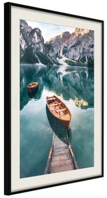 Artgeist Plagát - Boats In Dolomites [Poster] Veľkosť: 30x45, Verzia: Čierny rám s passe-partout