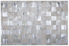 Kožený koberec 140 x 200 cm béžová/strieborná YAZIR Beliani