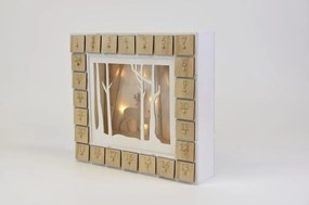 Drevený adventný kalendár s lesným motívom, 7 LED diód