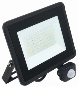 BERGE LED reflektor IVO so snímačom PIR - 50W - IP65 - 4250Lm - teplá biela - 3000K