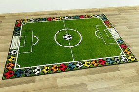 Detský koberec Rainbow 11377/130 futbalové ihrisko, zelený
