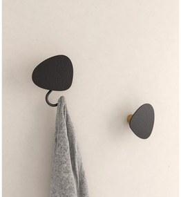 Čierny nástenný oceľový háčik Dot L Bull – LIND DNA