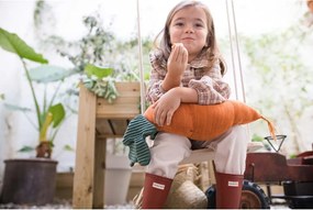 Detský vankúšik Cathy the Carrot – Lorena Canals