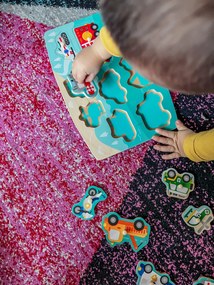 Vkládací puzzle na desce - první pomoc