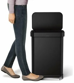 Simplehuman Obdĺžnikový pedálový kôš s vreckom na vrecká 55 l, čierna