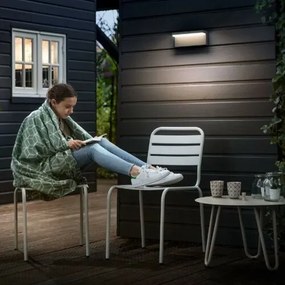 Philips Bustan UltraEfficient vonkajšie nástenné​ LED svietidlo 3,8 W 2700K, antracit