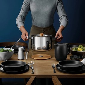 Eva Solo Plytký tanier 25cm Nordic Kitchen čierny