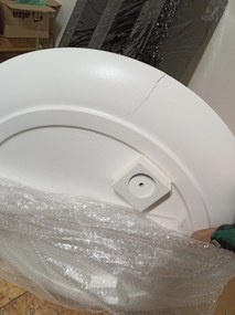 AKCIA Odkladací stolík ISLAND Ø 54 cm, biely II. akosť