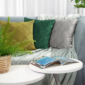 Dekorstudio Zamatová obliečka na vankúš NALA 2 s geometrickým prešívaním - béžová