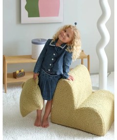 Zelený detský pohovkový vankúš z textílie buklé Bear – Wigiwama