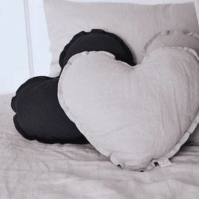 Ľanový vankúš srdca grafitová 44cm