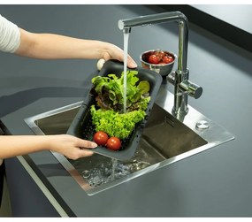 Čierne rozšíriteľné cedidlo Wenko Black Outdoor Kitchen Sivo