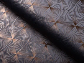 Biante Zamatový behúň na stôl Isabela IBL-003 Rose Gold trojuholníky na sivom 20x180 cm