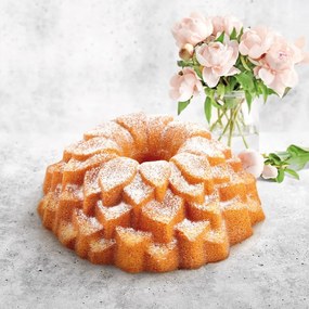 Kovová forma na pečenie bábovky Delícia – Tescoma