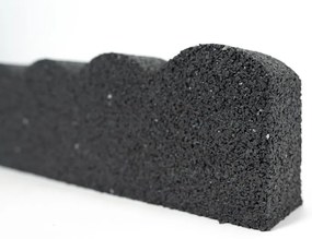 Záhradná obruba Scalloped sivá 120 cm, gumová (vrátane klincov) MHEU5000030