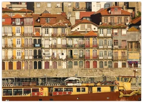 Sklenený obraz - Nábrežná štvrť, Portugalsko (70x50 cm)