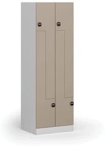 Kovová šatníková skrinka Z, 4 oddiely, 1850 x 600 x 500 mm, zámok s čítačkou RFID kariet, béžové dvere