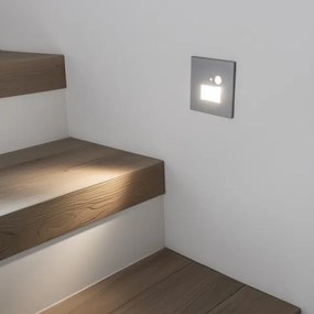 LED schodiskové svietidlo s pohybovým senzorom LED/1,5W/230V 3000/4000/6000K strieborné