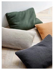 Béžový vankúš zo zmesi bavlny a vlny Södahl Wave Knit, 40 x 60 cm