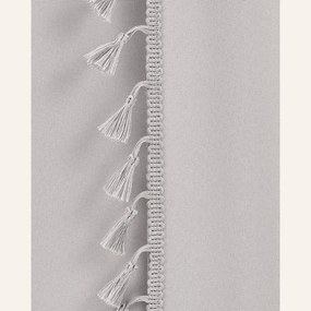 Svetlosivý záves Lara na strieborné kruhy so strapcami 140 x 250 cm