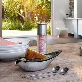 Strúhadlo na parmezán Blomus Basic