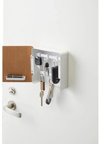 Biela skrinka na kľúče s dvierkami z preglejky Yamazaki Rin