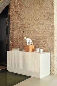 Teulat Doric dizajnová drevená komoda - Čierna, 200 cm