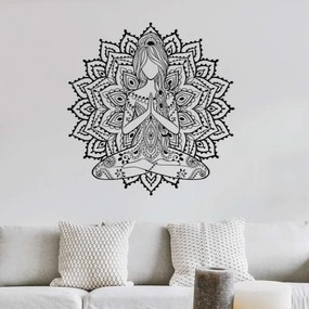 Drevená mandala joga žena – 3D obraz na stenu do obývačky | SENTOP PR0511