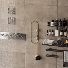 Kovový nástenný vešiak v zlatej farbe Dama – Kalune Design