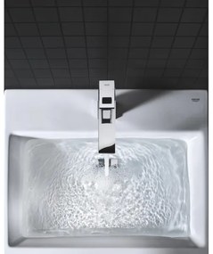 GROHE 23445000 - Umývadlová batéria EUROCUBE veľkosť M lesklý chróm