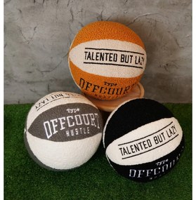 Dekoračný vankúš z materiálu buklé ø 25 cm Basketball – Mioli Decor