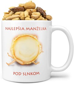 Hrnček Najlepšia manželka pod slnkom (Náplň hrnčeka: Zmes slaných orieškov)