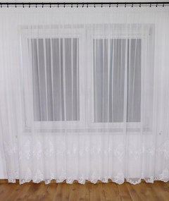 Dekorstudio Biela krajková záclona SELENE - vlastný rozmer Uchytenie závesu: Riasiaca páska 1, Šírka záclony: 50cm