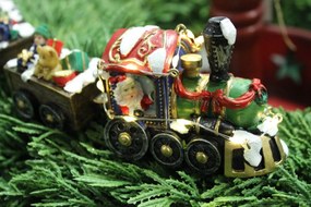 Svietiaci vianočný dekoračný vláčik s vagónmi 25cm