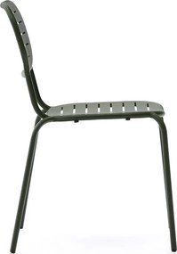 Tmavozelená kovová záhradná stolička Brai – Kave Home