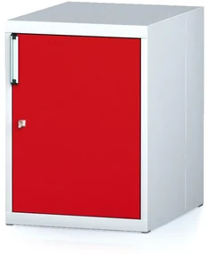 Alfa 3 Závesná dielenská skrinka na náradie k pracovným stolom MECHANIC, 480 x 600 x 662 mm, červené dvere