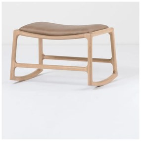 Podnožka s konštrukciou z masívneho dubového dreva s hnedým koženým detailom Gazzda Dedo