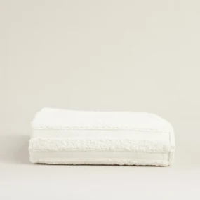 Uterák Essence 50x90 cm pure white
